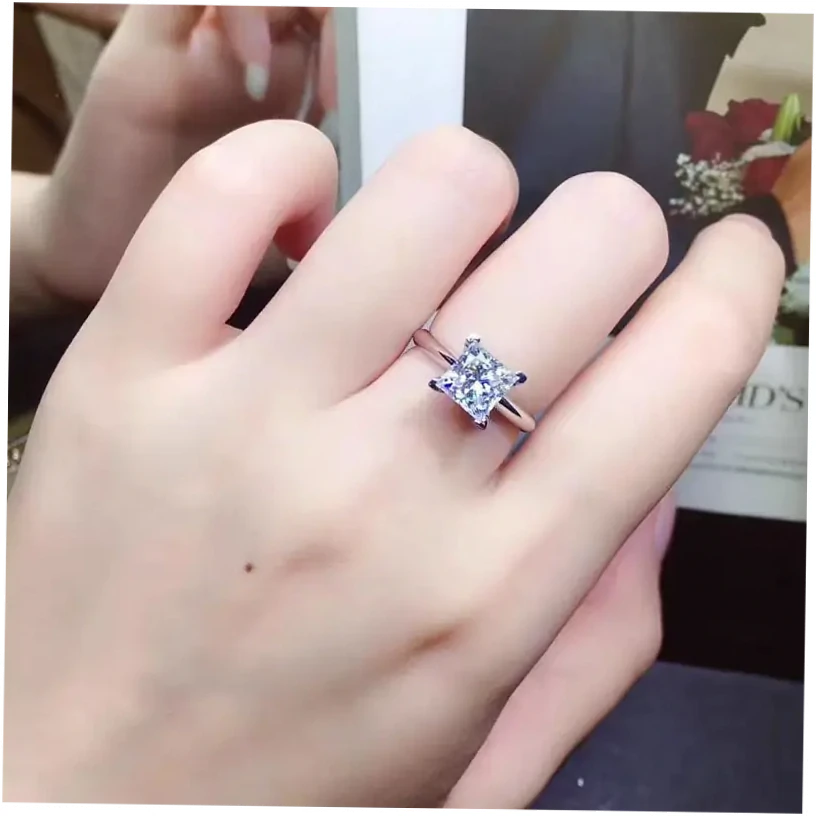 anniversary jewelry by year